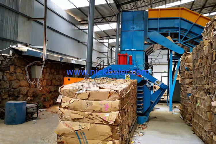 Automatic Scrap /Cardboard /Waste Paper/Books Recycling Press Machine/Baler Machine in China
