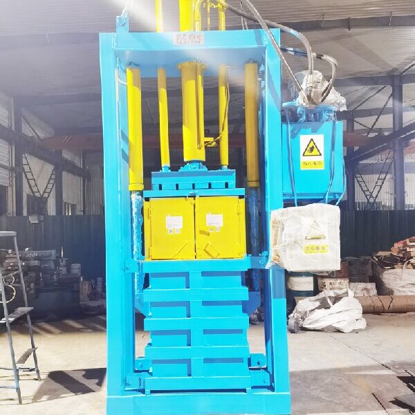 NK50LT Used Clothes Baler