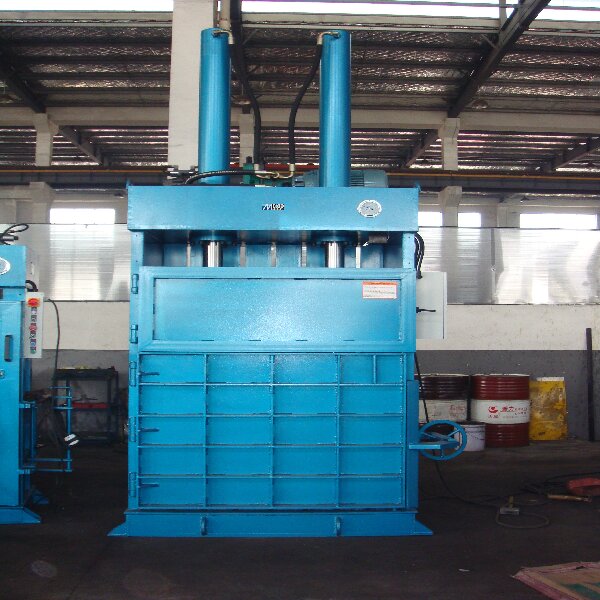 NKOT120 Scrap Tire Baler