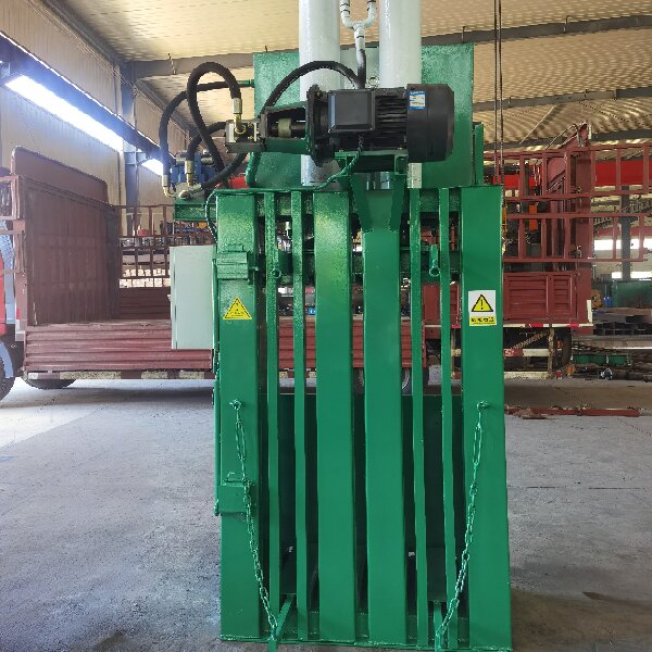 NK080T100 Scrap Plastic Bottle Baler