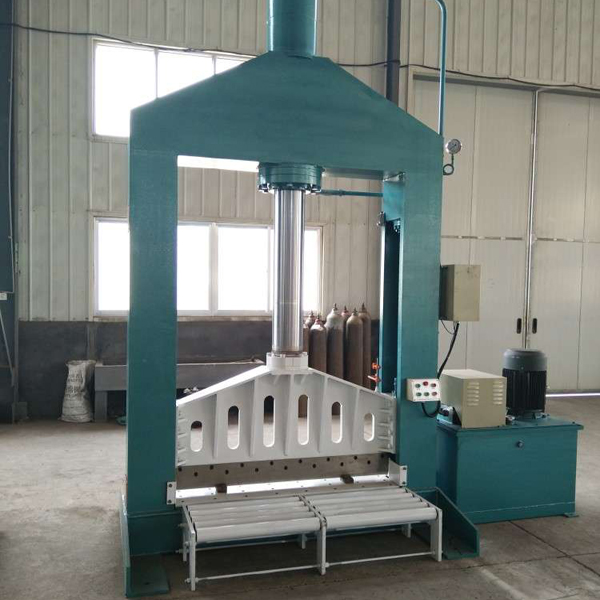 NKC150 Tyre Hydraulic Cutting Baler