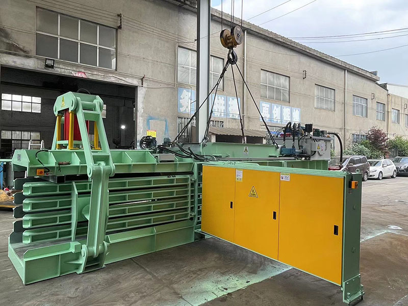 Full-Automatic bottle Baler (214).jpg