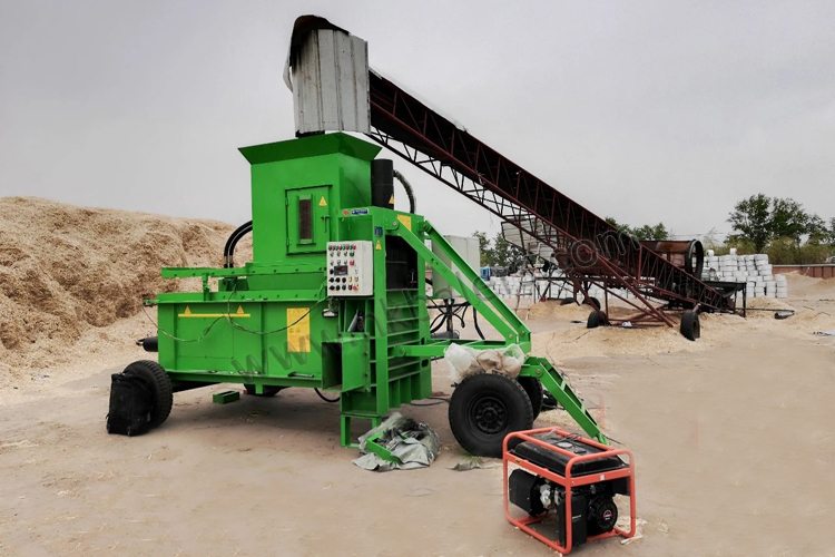 NKB240 Wood Chips Baling Machine