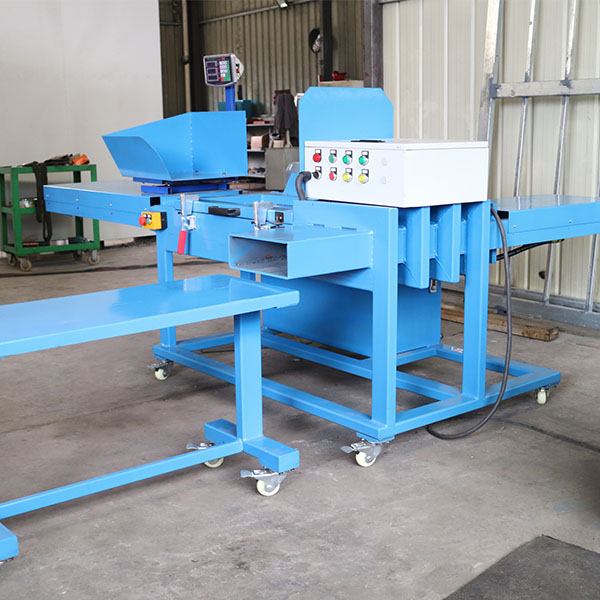 NKB10 Rag Balers